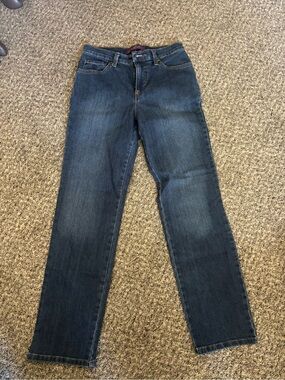 Gloria Vanderbilt Indigo Blue Jeans with Purple Label